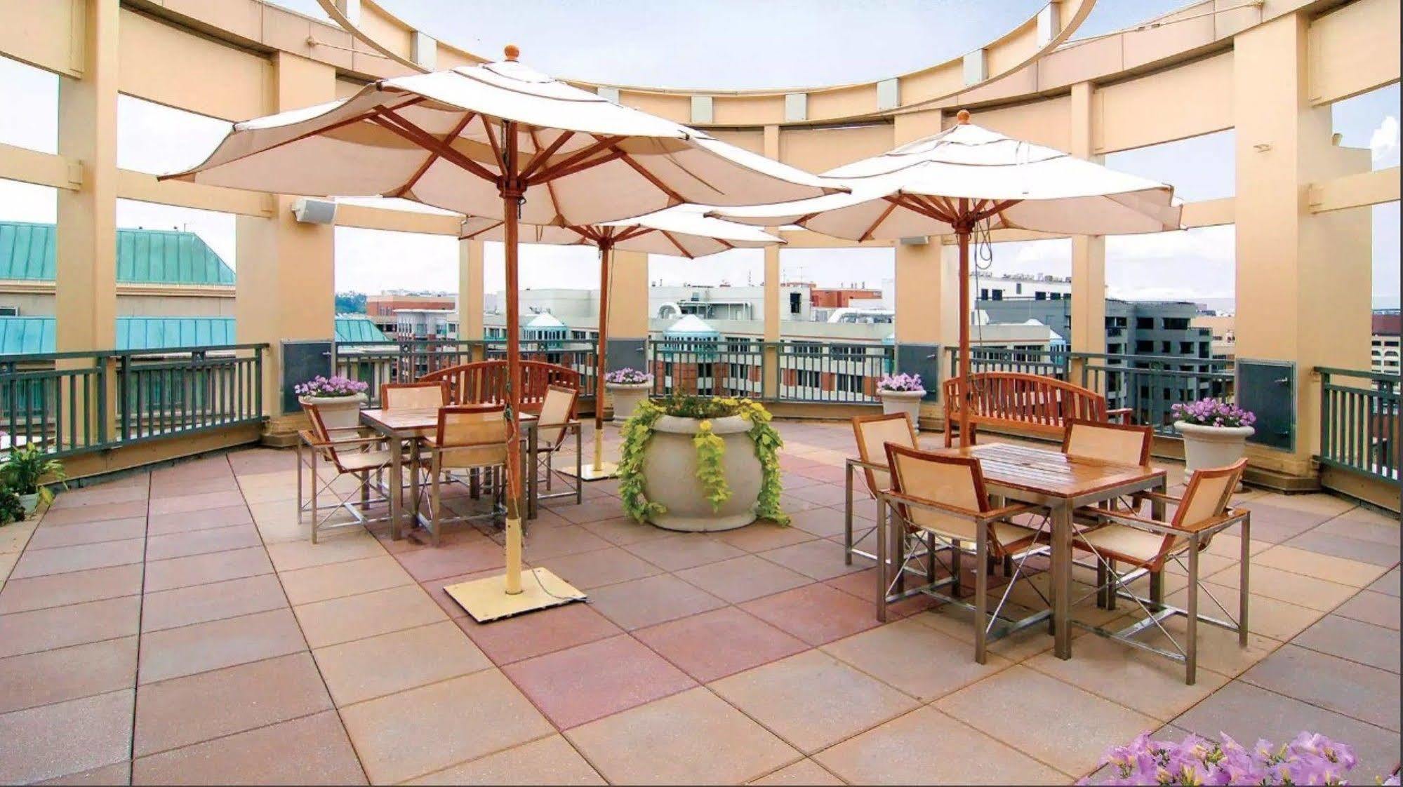 Global Luxury Suites At M Street Washington Kültér fotó