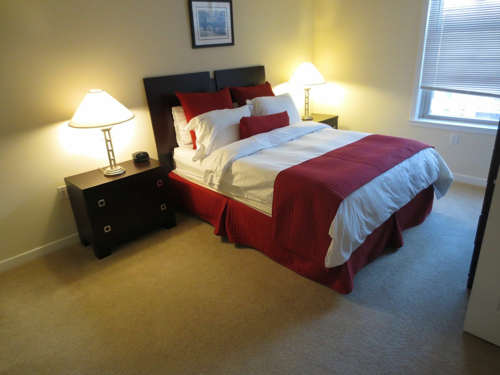 Global Luxury Suites At M Street Washington Kültér fotó